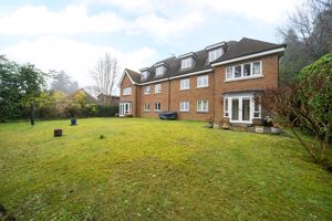 Photo 10- click for photo gallery